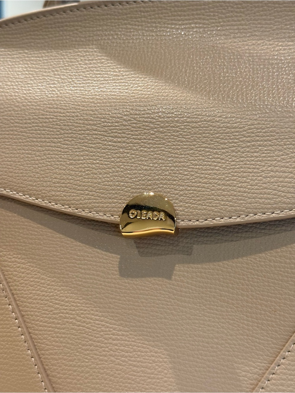 NWOT✨ Oleada Mini Wavia Leather Bag in Champagne - Picture 4 of 10
